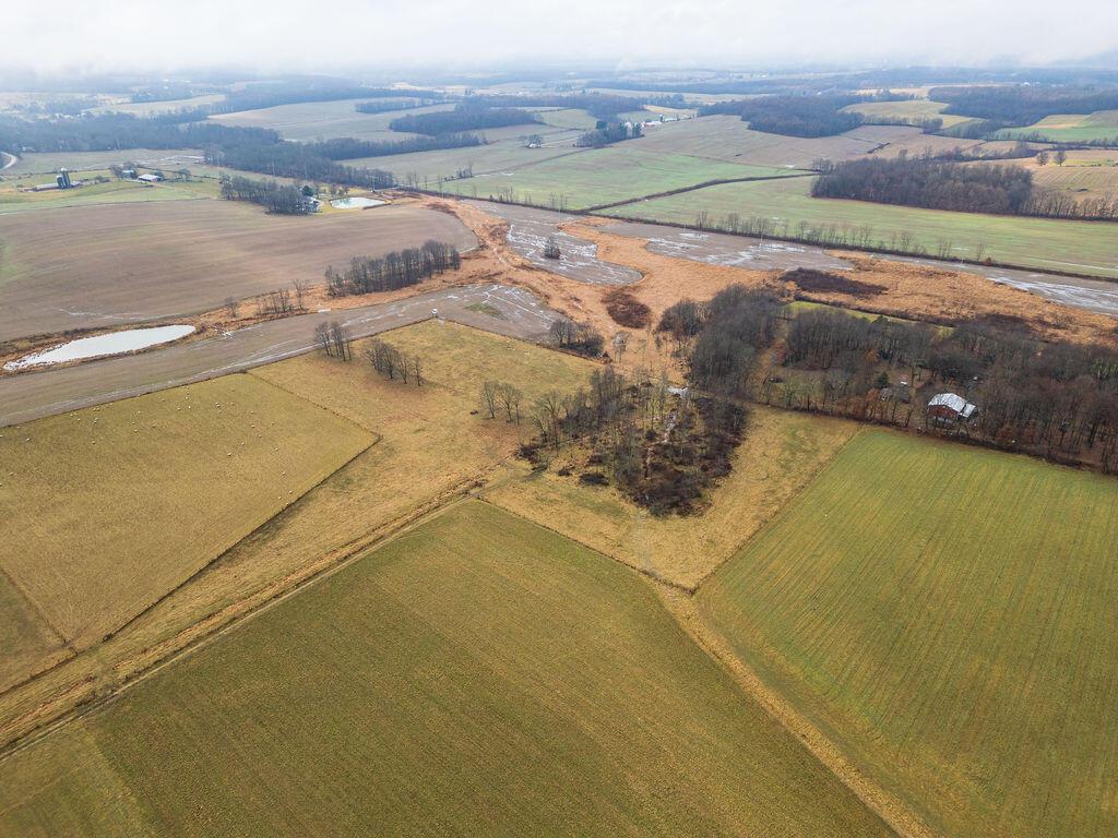 Divelbiss Road, Fredericktown, Ohio image 16