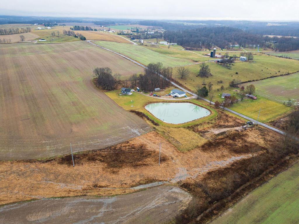 Divelbiss Road, Fredericktown, Ohio image 24