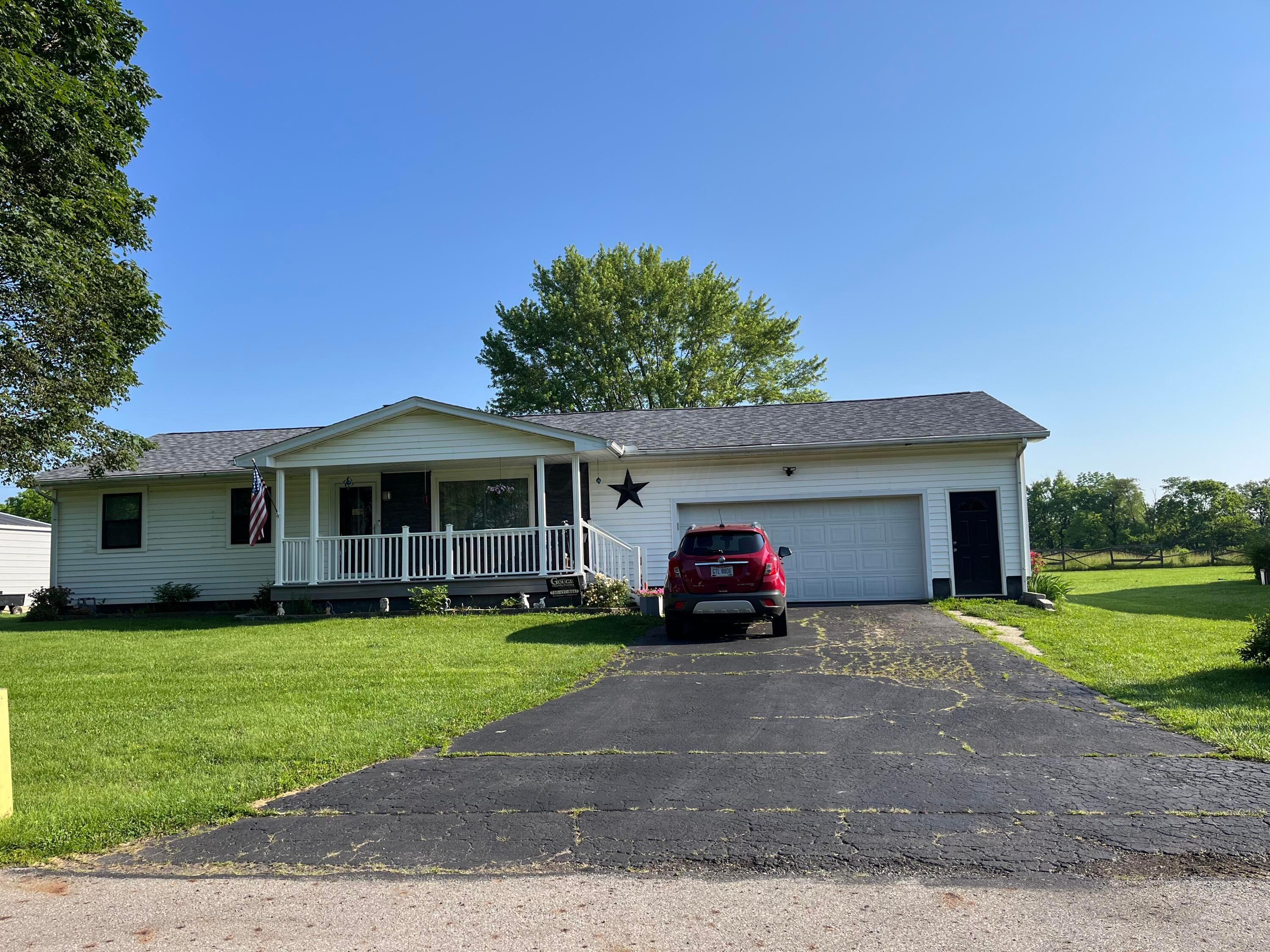 568 Swackhammer Road, Circleville, Ohio image 2