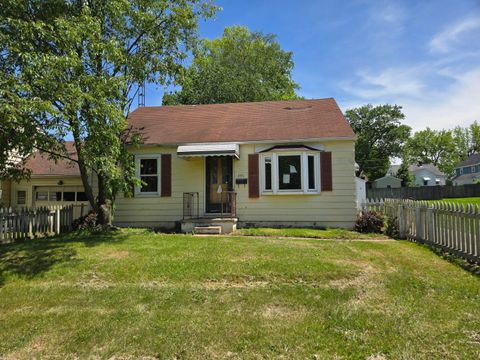 Photo of 490 Dyas Drive, Mansfield, OH 44905 (MLS # 226018736)