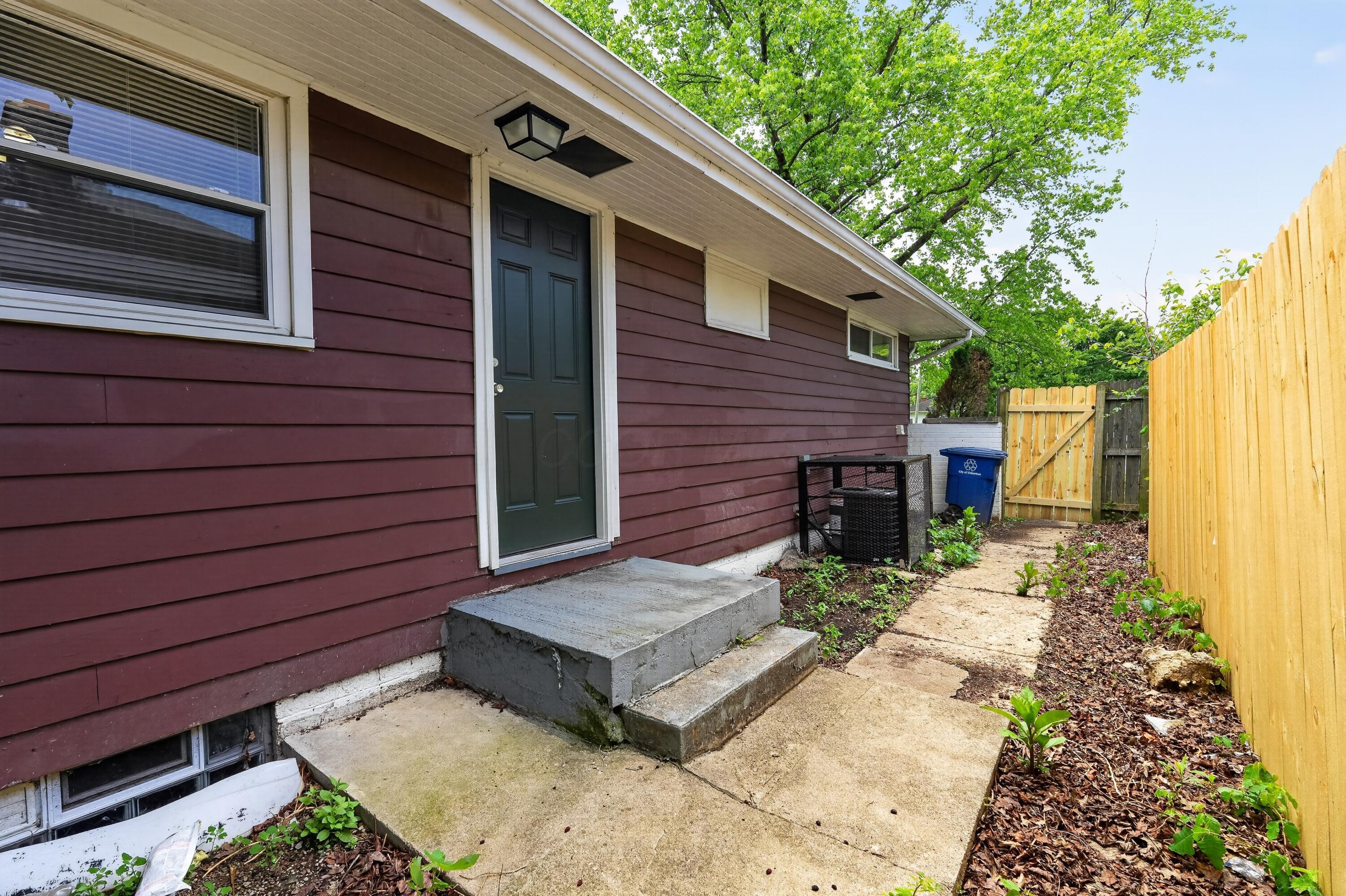 1024 S Kellner Road