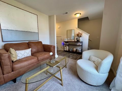 Tiny photo for 126 Twin Creek Way, Lancaster, OH 43130 (MLS # 225037794)