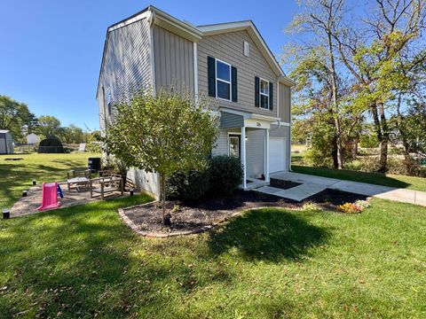 Tiny photo for 126 Twin Creek Way, Lancaster, OH 43130 (MLS # 225037794)