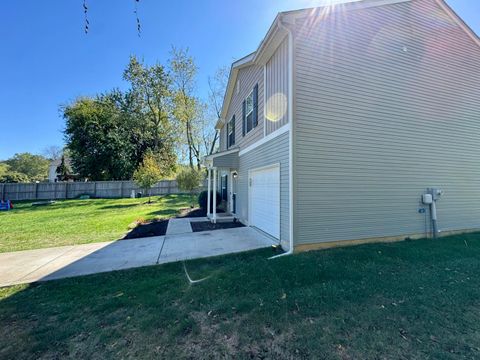 Tiny photo for 126 Twin Creek Way, Lancaster, OH 43130 (MLS # 225037794)