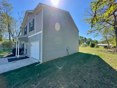 Tiny photo for 126 Twin Creek Way, Lancaster, OH 43130 (MLS # 225037794)
