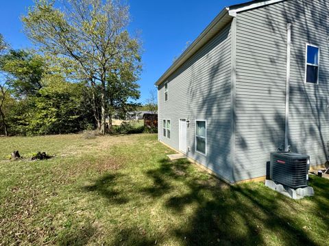 Tiny photo for 126 Twin Creek Way, Lancaster, OH 43130 (MLS # 225037794)