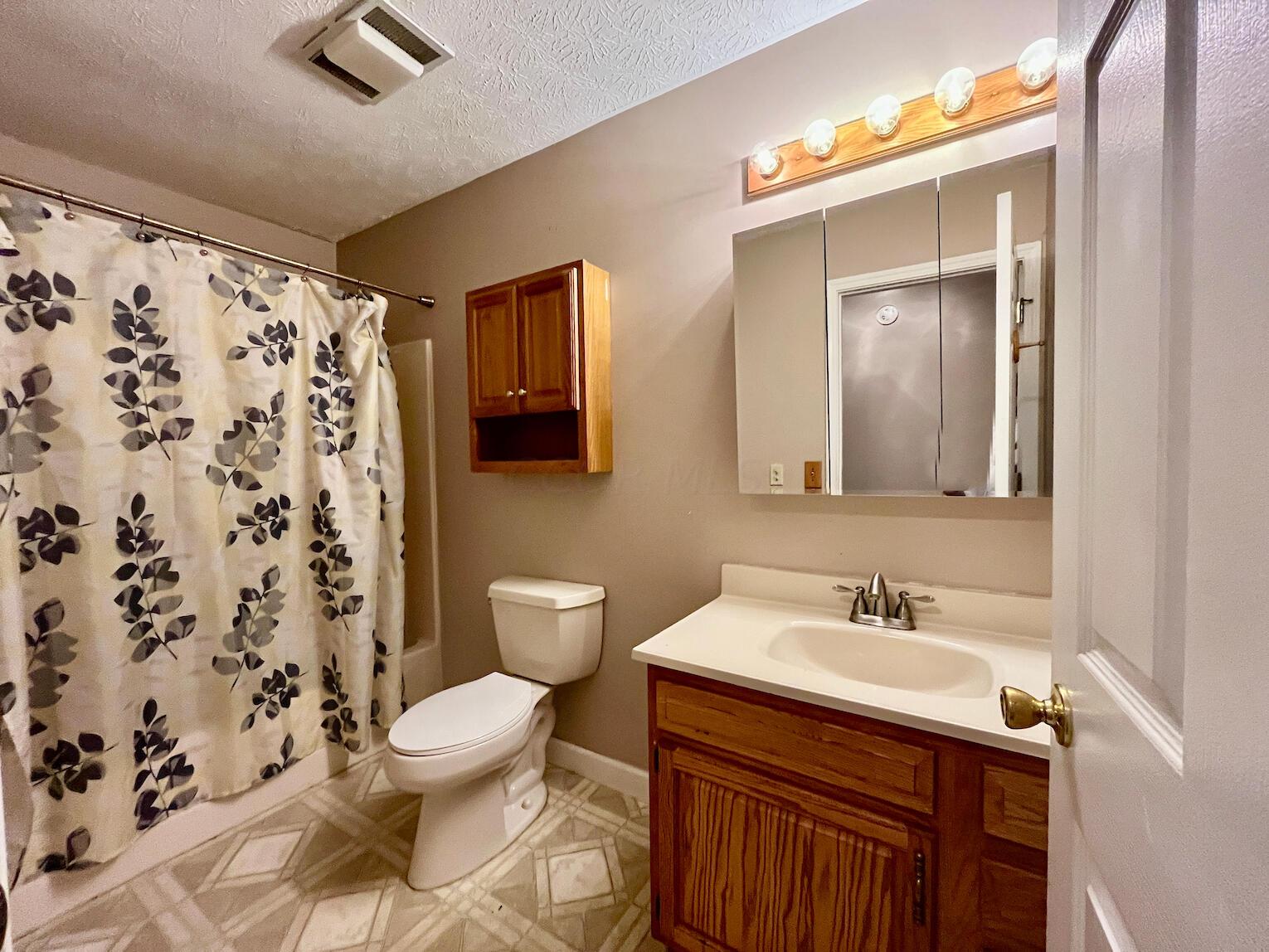 190 Chiefs Cove Road, Bainbridge, Ohio image 10