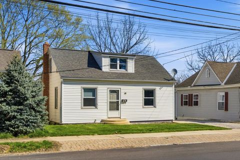 Photo of 322 W William Street, Delaware, OH 43015 (MLS # 226011195)