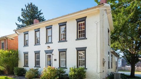 Photo of 133 E College Street, Granville, OH 43023 (MLS # 225034626)