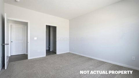 Tiny photo for 254 Vine Grove Drive, Circleville, OH 43113 (MLS # 226039104)