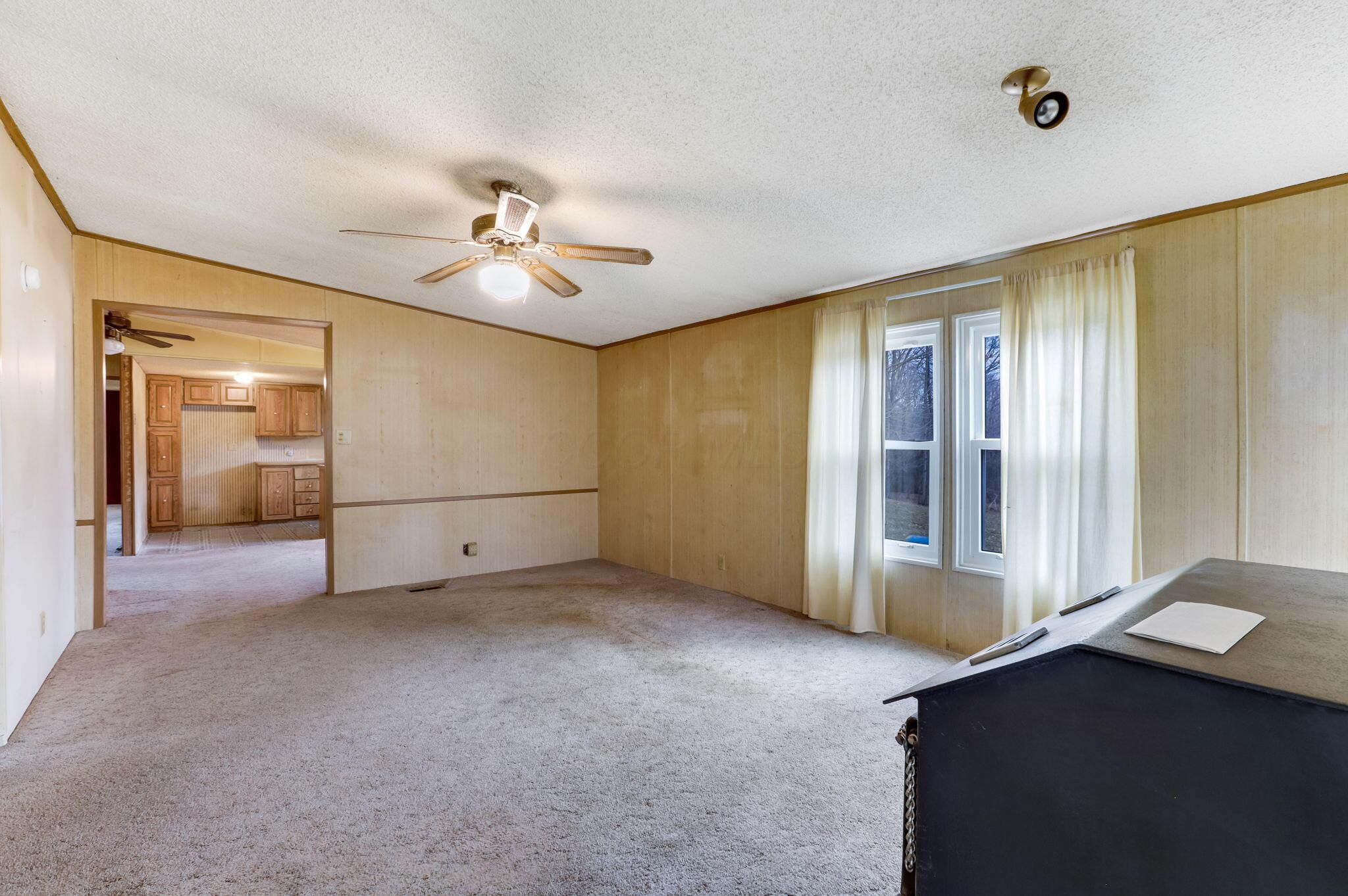 7558 Township Road 37, Somerset, Ohio image 14