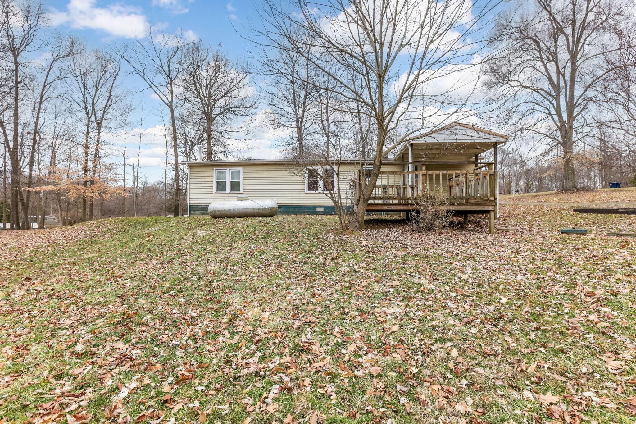 7558 Township Road 37, Somerset, Ohio image 42