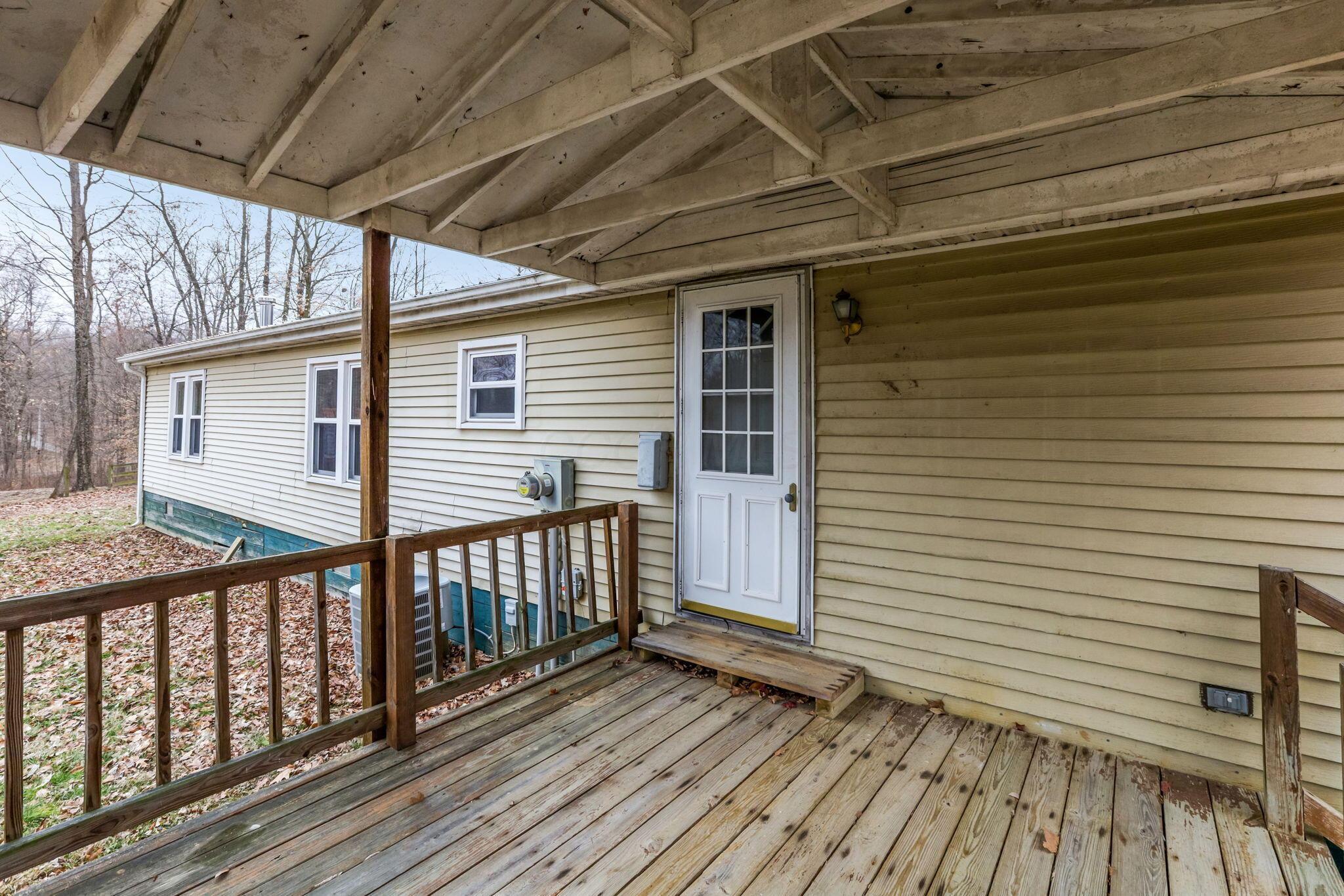 7558 Township Road 37, Somerset, Ohio image 39