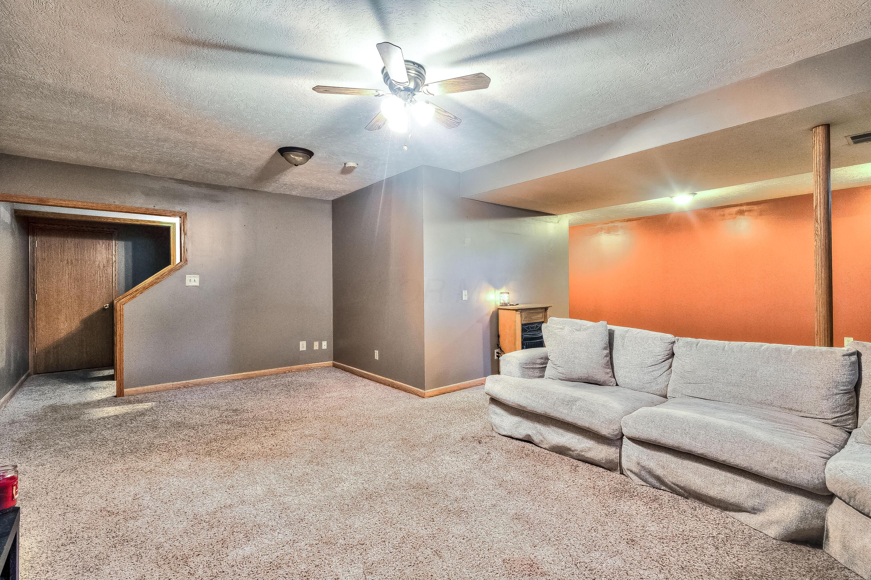 15819 King Road, Howard, Ohio image 19