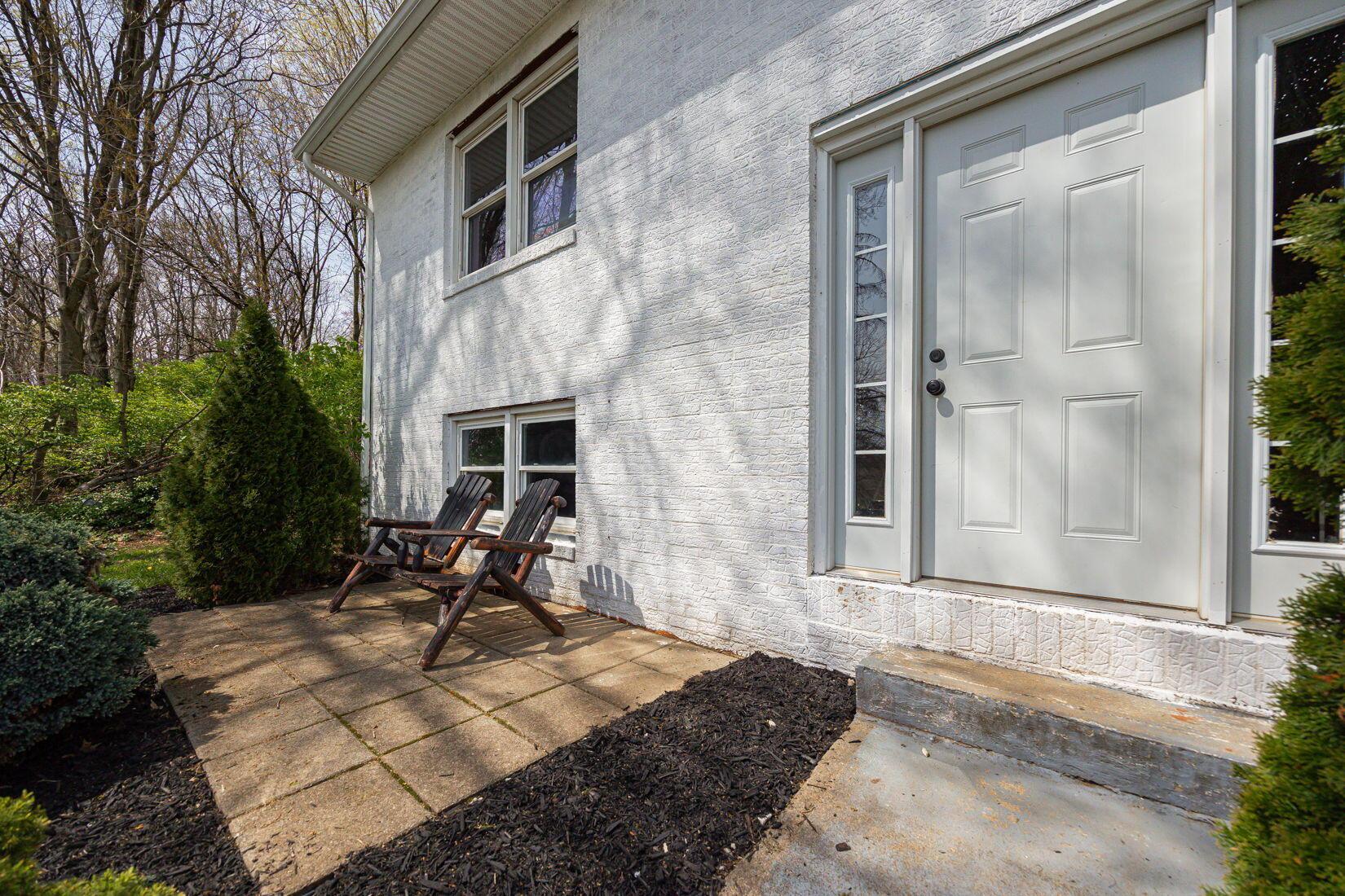 1012 Stoutsville Pike, Circleville, Ohio image 3