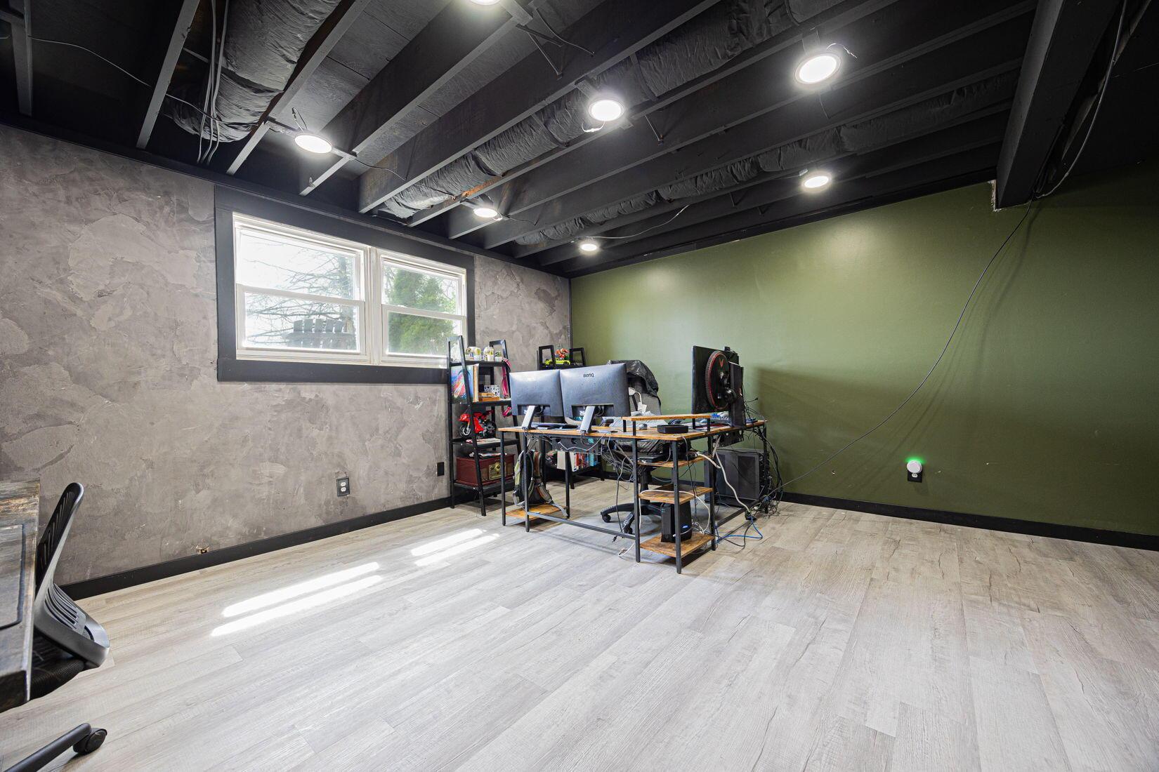 1012 Stoutsville Pike, Circleville, Ohio image 20