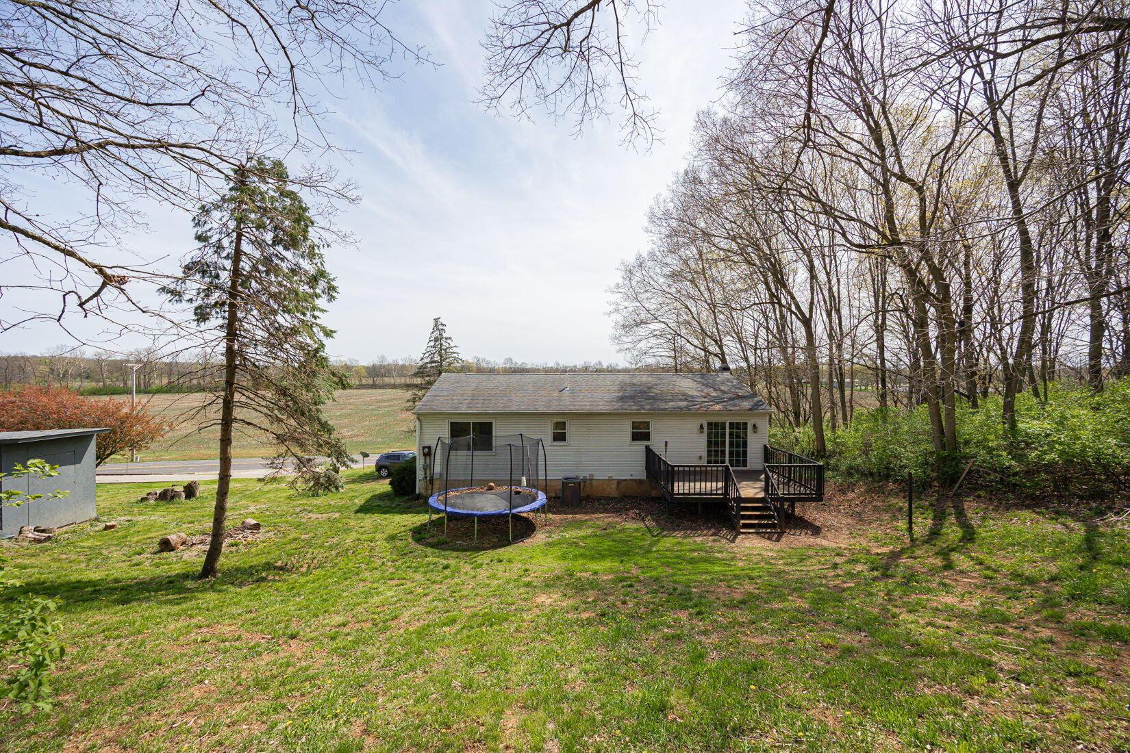 1012 Stoutsville Pike, Circleville, Ohio image 37