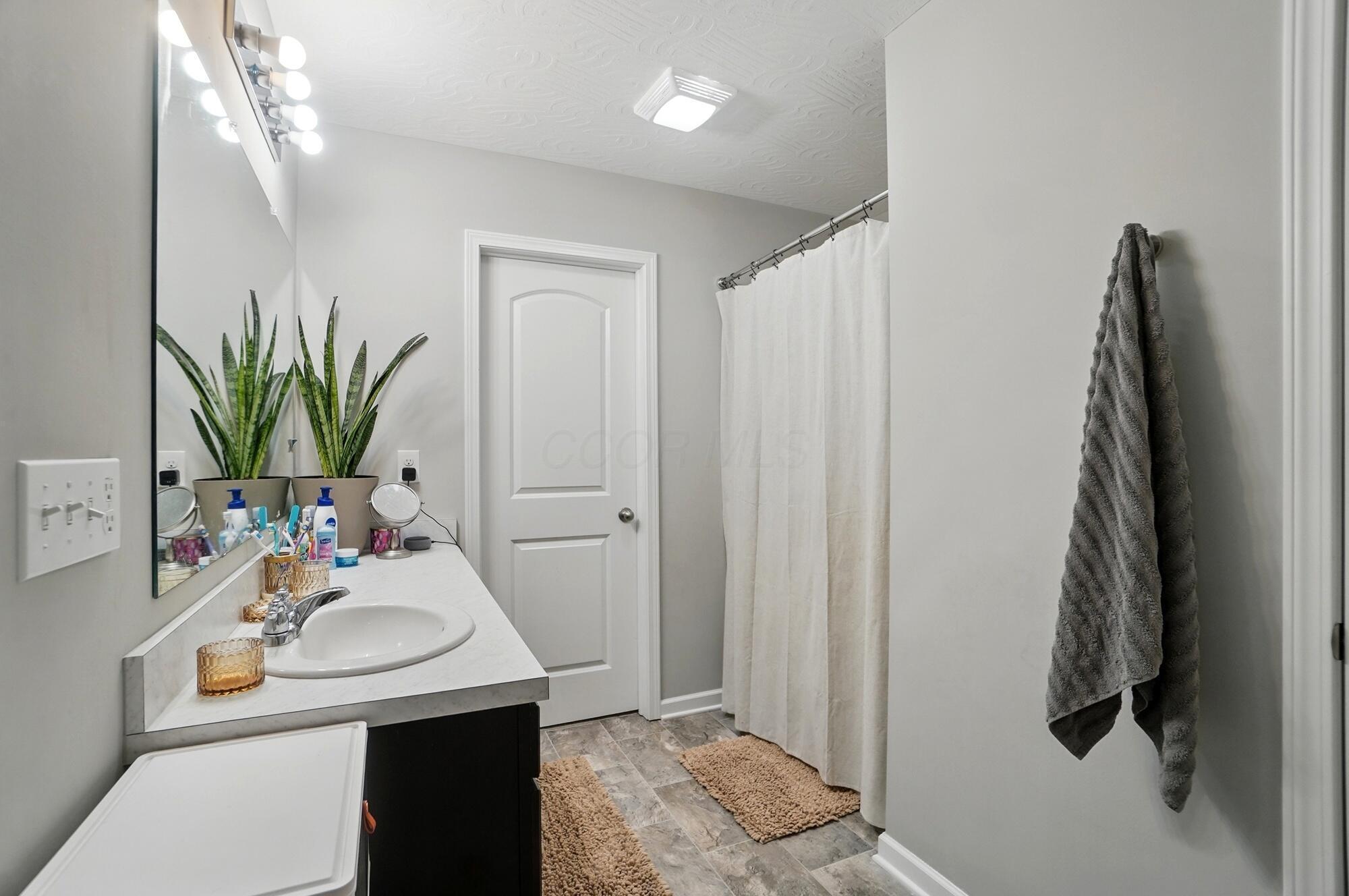 5416 Branchville Drive, Canal Winchester, Ohio image 33