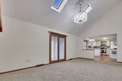 Tiny photo for 6464 Blackhaw Drive, Reynoldsburg, OH 43068 (MLS # 226000643)