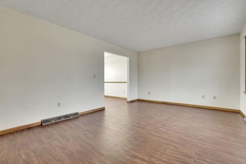 Tiny photo for 6464 Blackhaw Drive, Reynoldsburg, OH 43068 (MLS # 226000643)