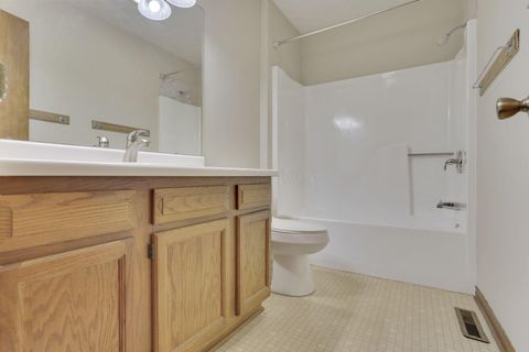 Tiny photo for 6464 Blackhaw Drive, Reynoldsburg, OH 43068 (MLS # 226000643)