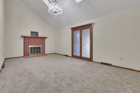 Tiny photo for 6464 Blackhaw Drive, Reynoldsburg, OH 43068 (MLS # 226000643)