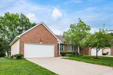 Photo of 530 Radcliff Drive, Westerville, OH 43082 (MLS # 226021263)