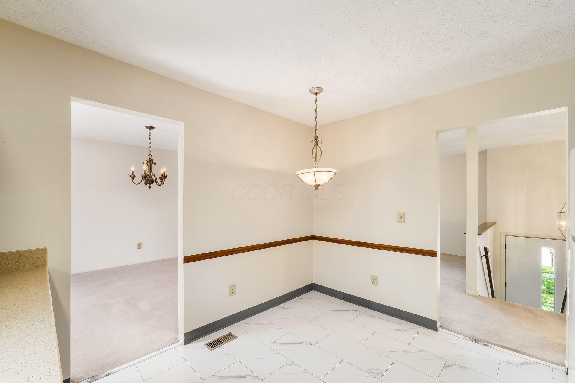 414 Doverwood Drive, Reynoldsburg, Ohio image 18