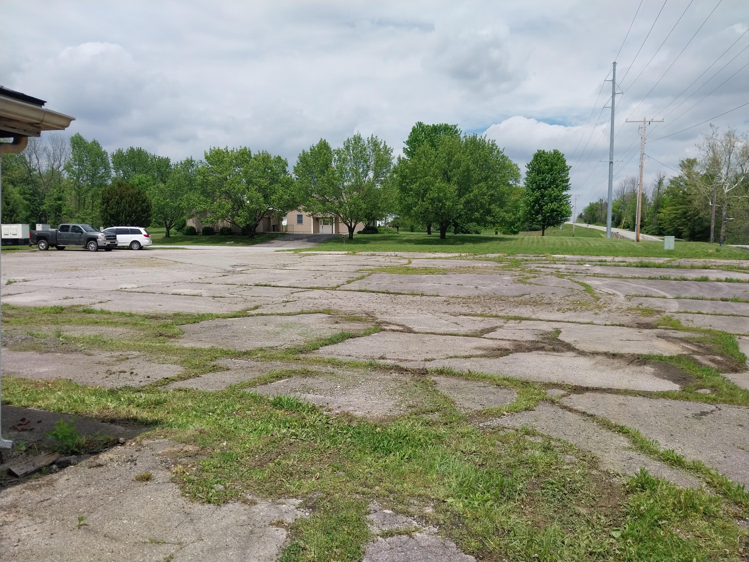 9875 Oh-753, Greenfield, Ohio image 7