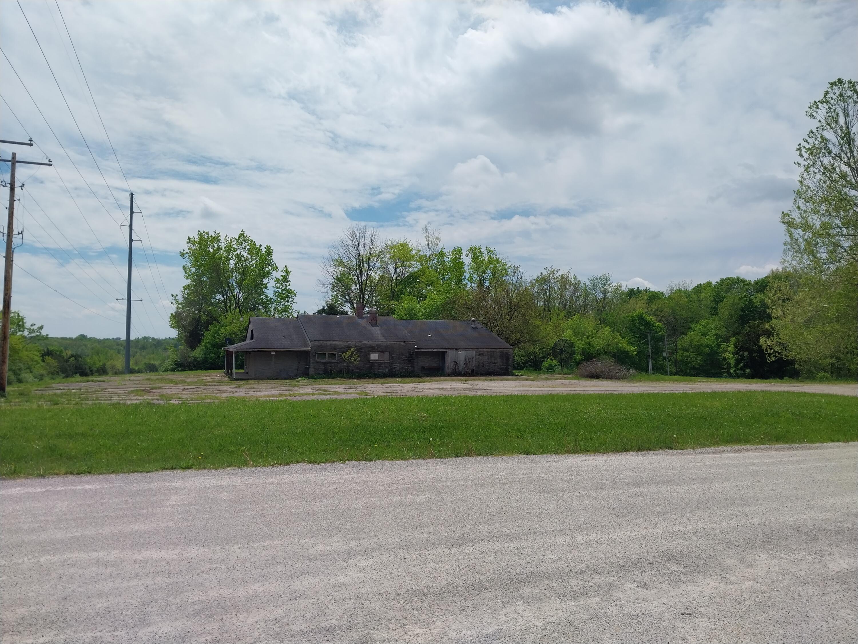 9875 Oh-753, Greenfield, Ohio image 6