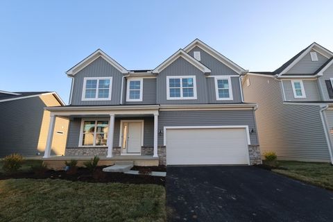 Photo of 7917 Collins Drive, Reynoldsburg, OH 43068 (MLS # 225036281)