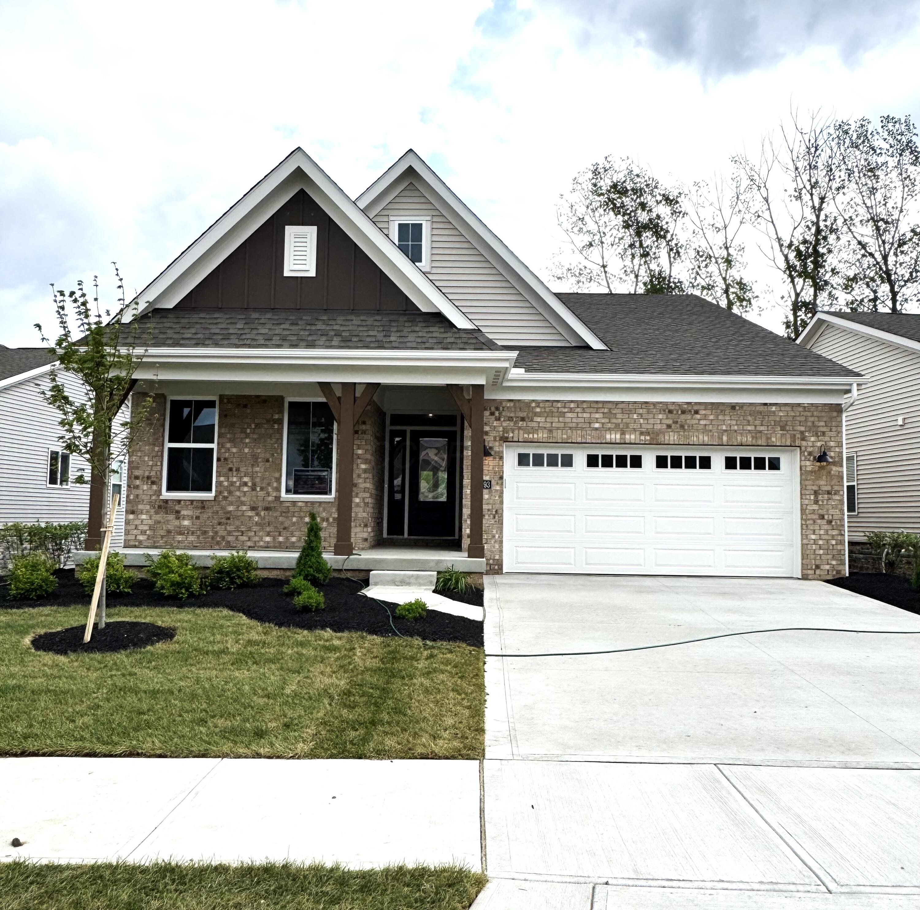 6093 Windcliff Drive, Grove City, Ohio image 1