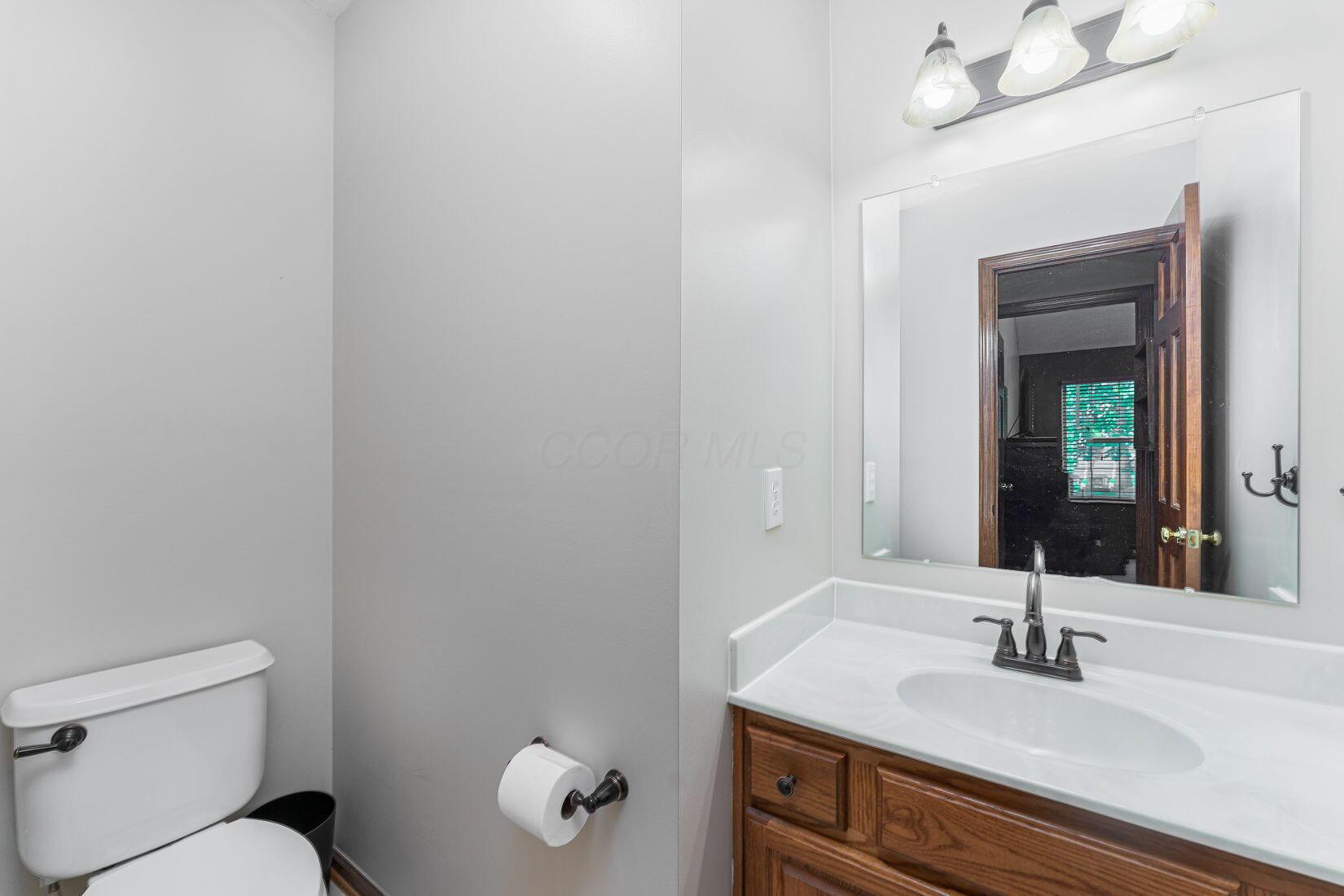 Marysville, Ohio 43040, United States, 3 Bedrooms Bedrooms, ,3 BathroomsBathrooms,Residential,Contingent,144860