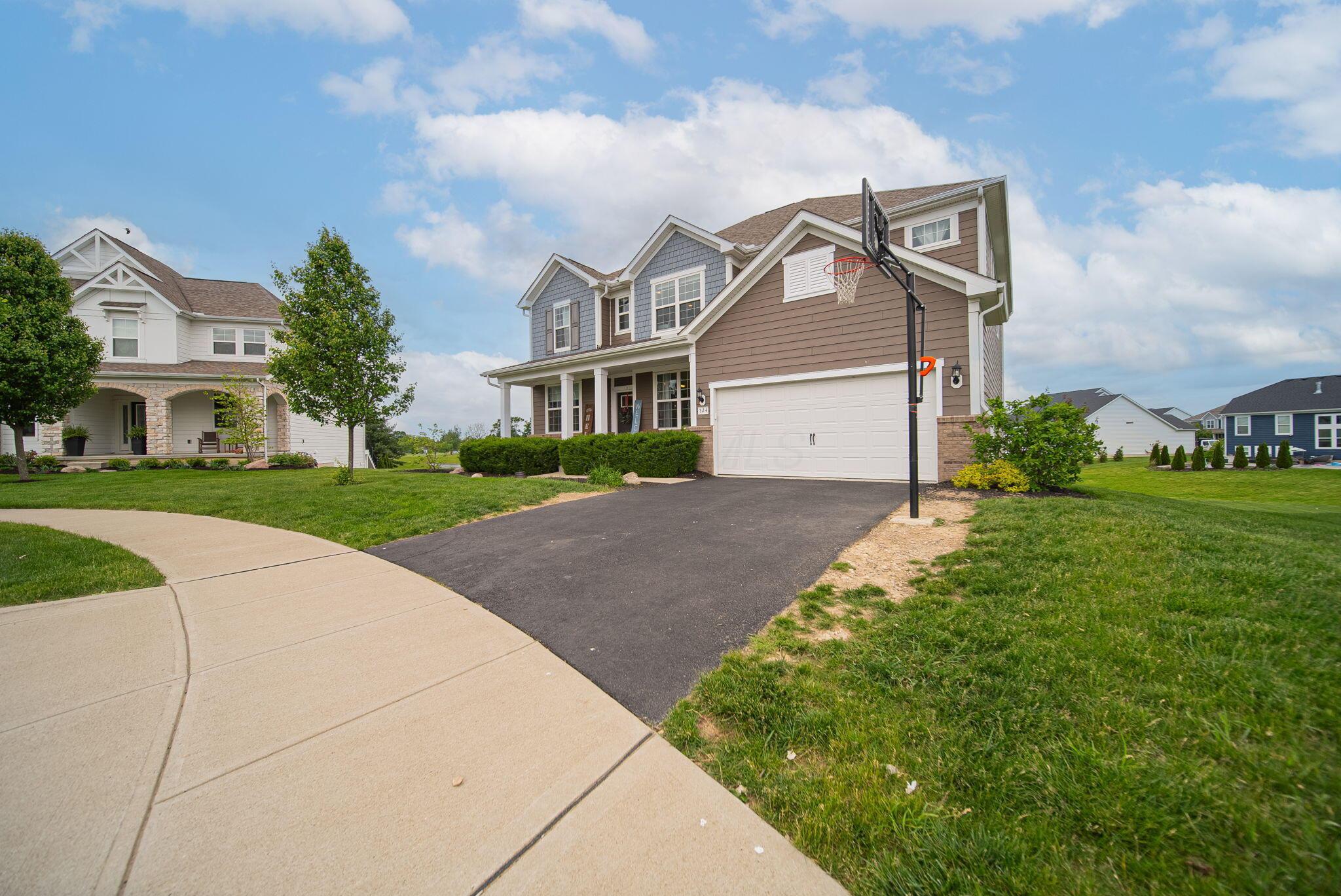 324 Silver Fox Way