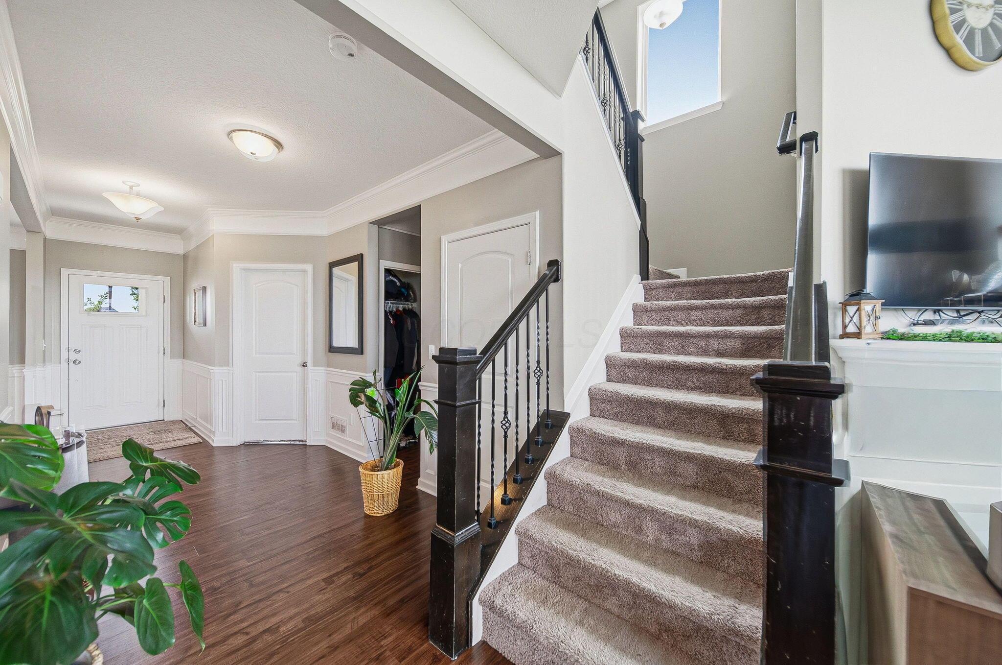 324 Silver Fox Way