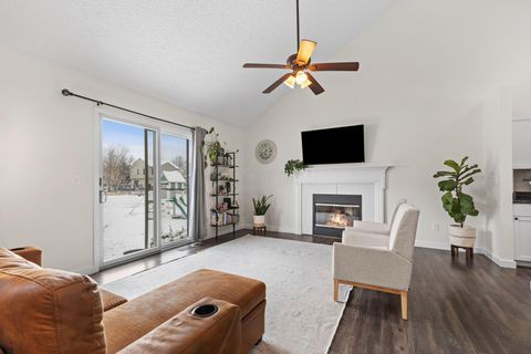 Tiny photo for 217 Brushmore Court, Delaware, OH 43015 (MLS # 225044859)