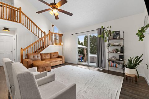 Tiny photo for 217 Brushmore Court, Delaware, OH 43015 (MLS # 225044859)