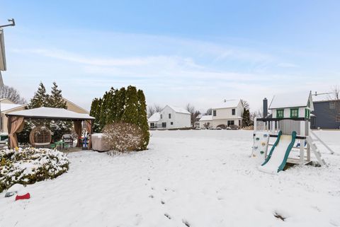 Tiny photo for 217 Brushmore Court, Delaware, OH 43015 (MLS # 225044859)