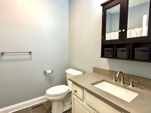 Tiny photo for 345 Snyder Road, Chillicothe, OH 45601 (MLS # 226036959)