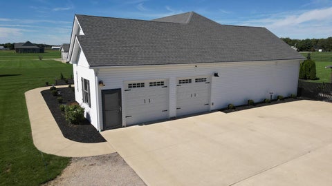 Tiny photo for 345 Snyder Road, Chillicothe, OH 45601 (MLS # 226036959)
