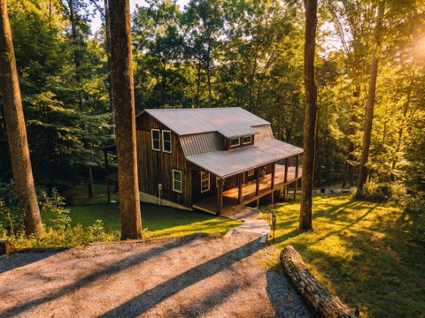 Photo of 0 Cantwell Cliffs Road, Rockbridge, OH 43149 (MLS # 226038718)