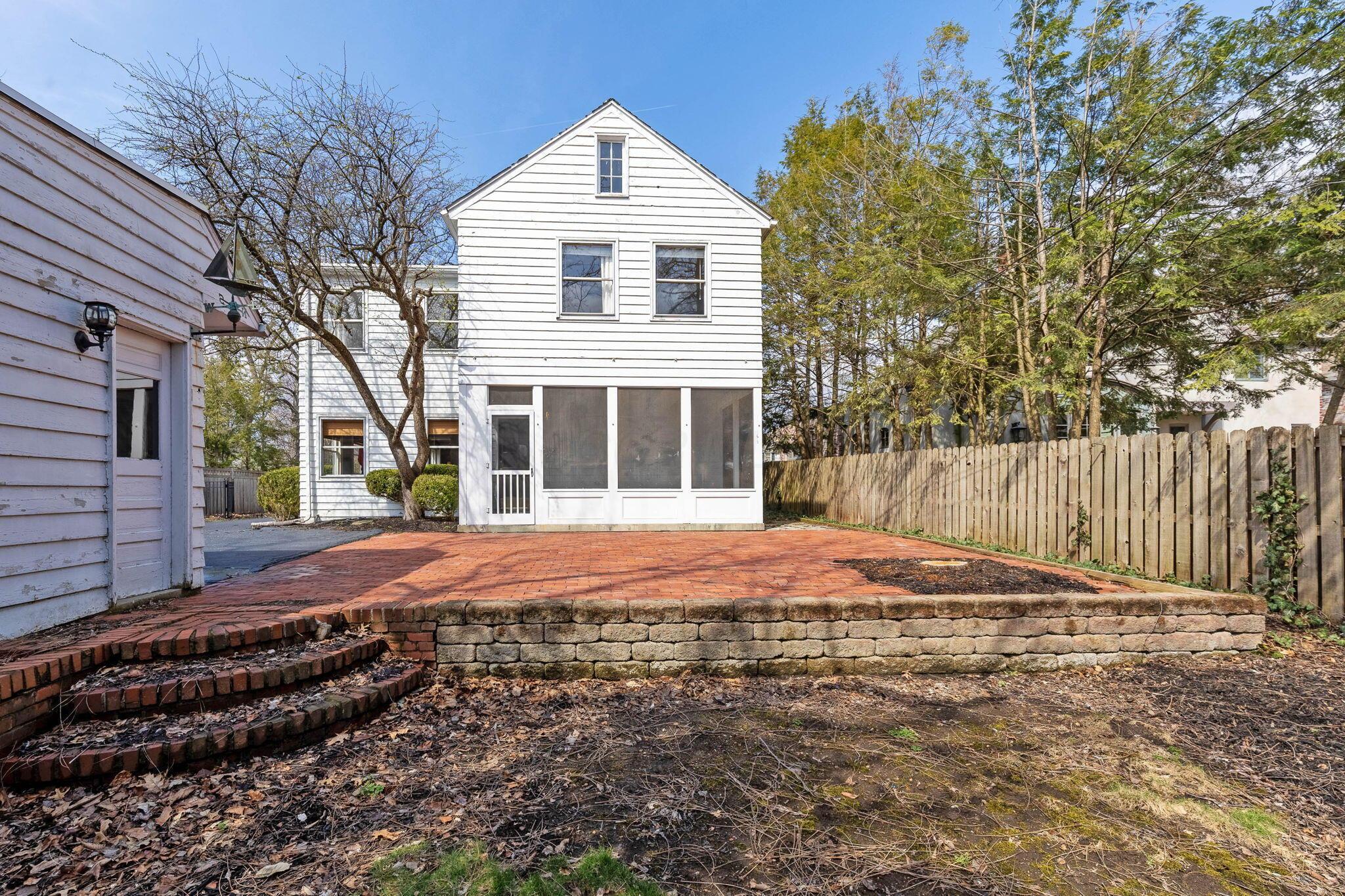 Columbus, Ohio 43221, United States, 5 Bedrooms Bedrooms, ,4 BathroomsBathrooms,Residential,Active,49796