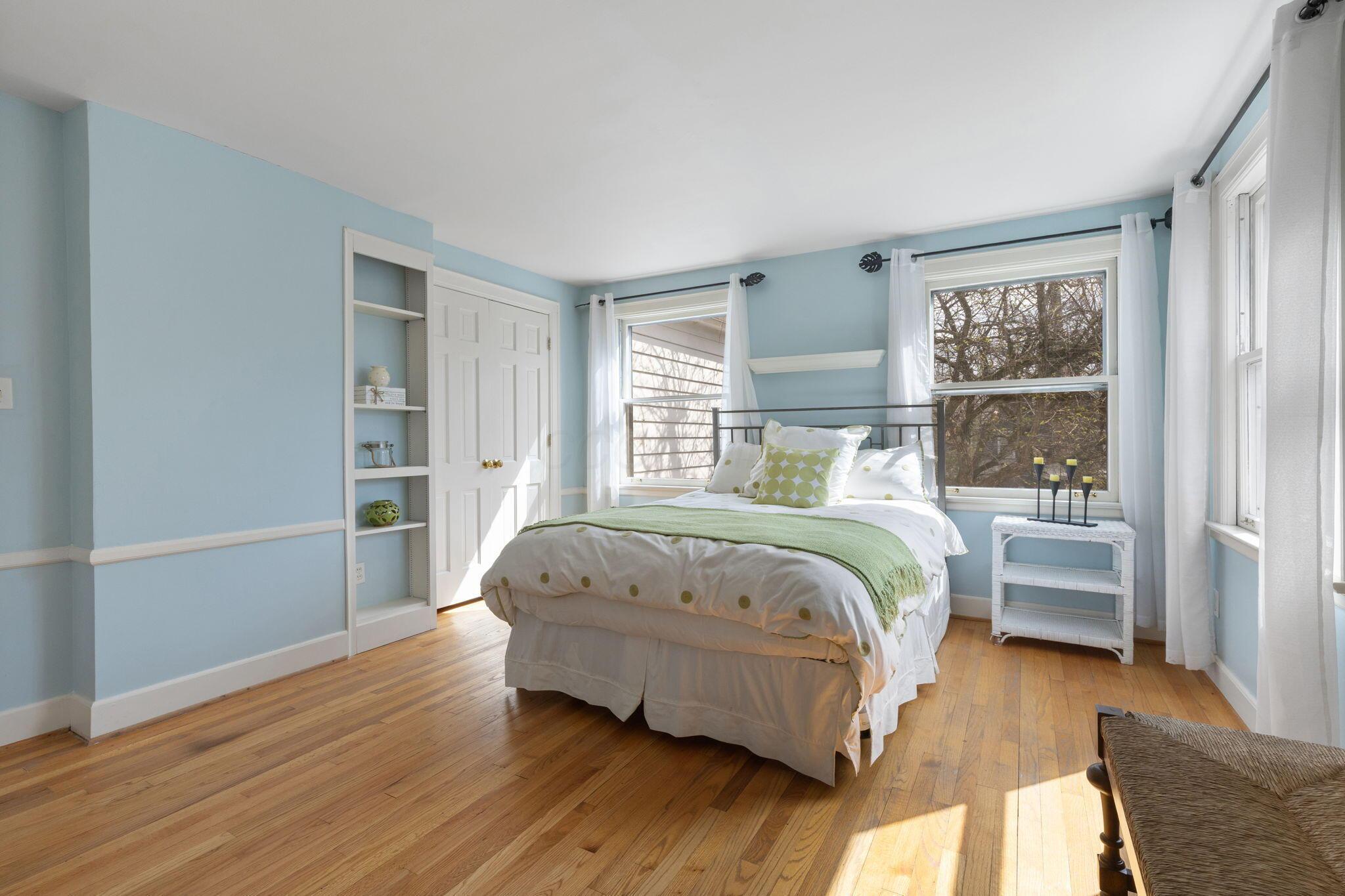 Columbus, Ohio 43221, United States, 5 Bedrooms Bedrooms, ,4 BathroomsBathrooms,Residential,Active,49796