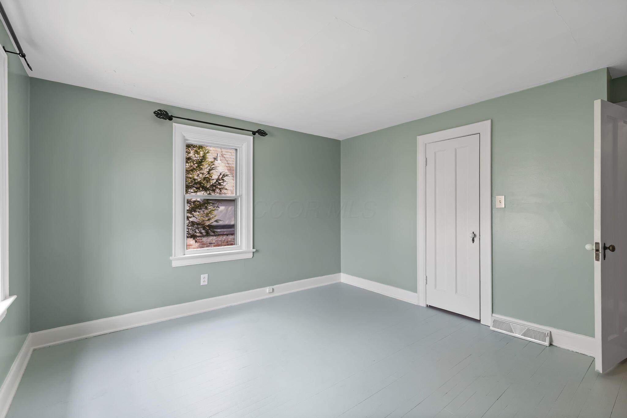 Columbus, Ohio 43221, United States, 5 Bedrooms Bedrooms, ,4 BathroomsBathrooms,Residential,Active,49796