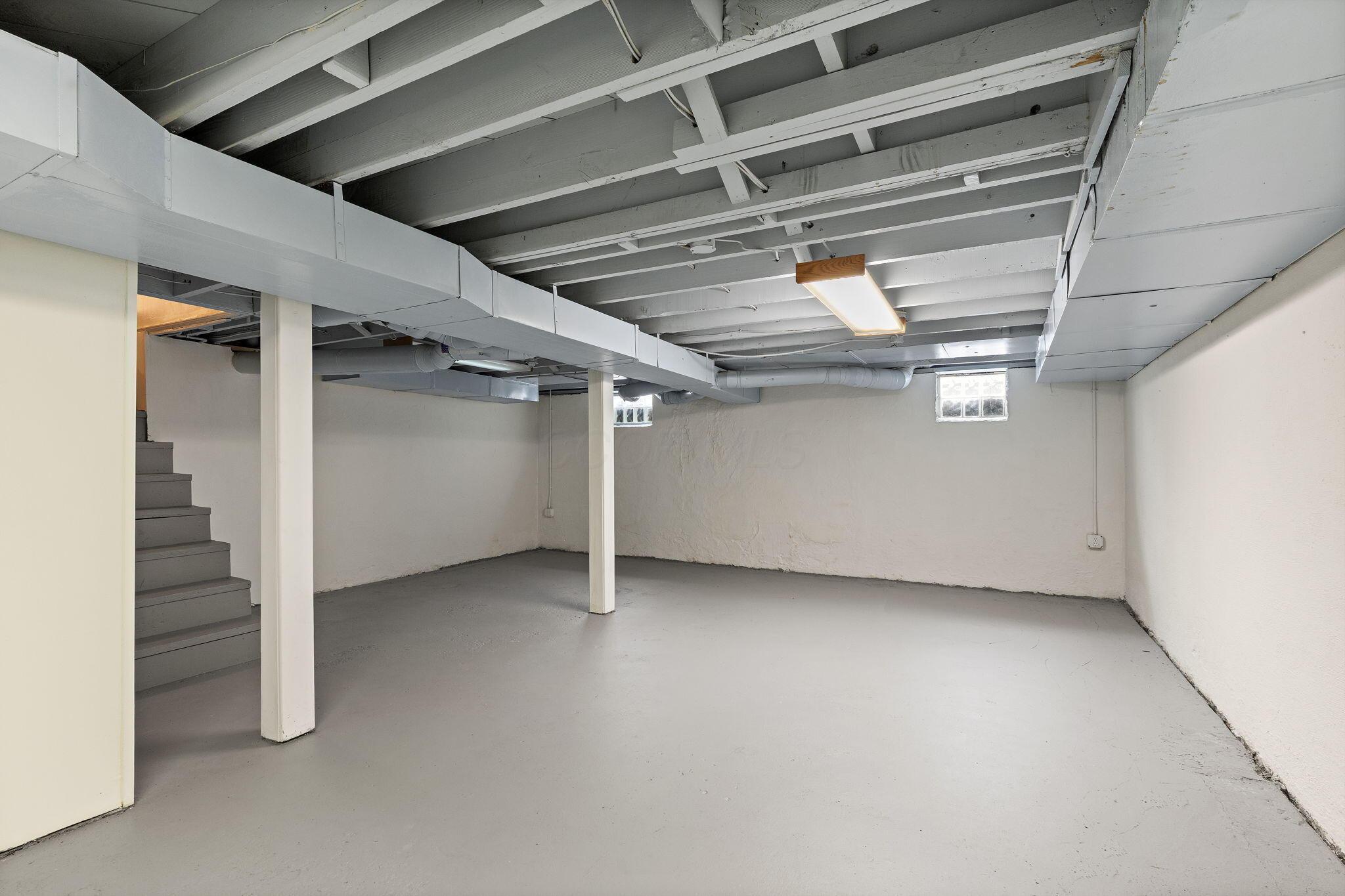 Columbus, Ohio 43221, United States, 5 Bedrooms Bedrooms, ,4 BathroomsBathrooms,Residential,Active,49796