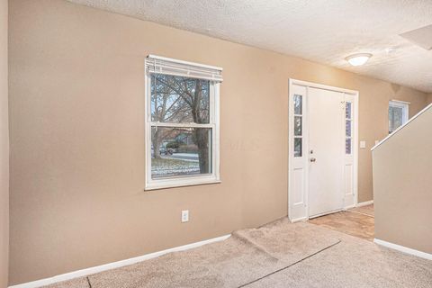 Tiny photo for 3275 Faycrest Road, Columbus, OH 43232 (MLS # 225045901)