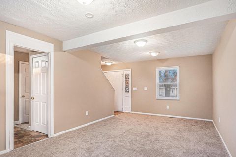 Tiny photo for 3275 Faycrest Road, Columbus, OH 43232 (MLS # 225045901)