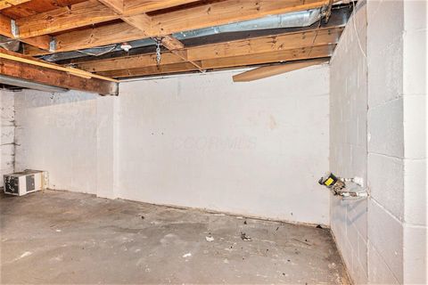 Tiny photo for 3275 Faycrest Road, Columbus, OH 43232 (MLS # 225045901)