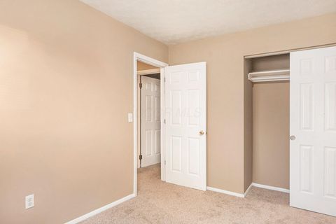 Tiny photo for 3275 Faycrest Road, Columbus, OH 43232 (MLS # 225045901)