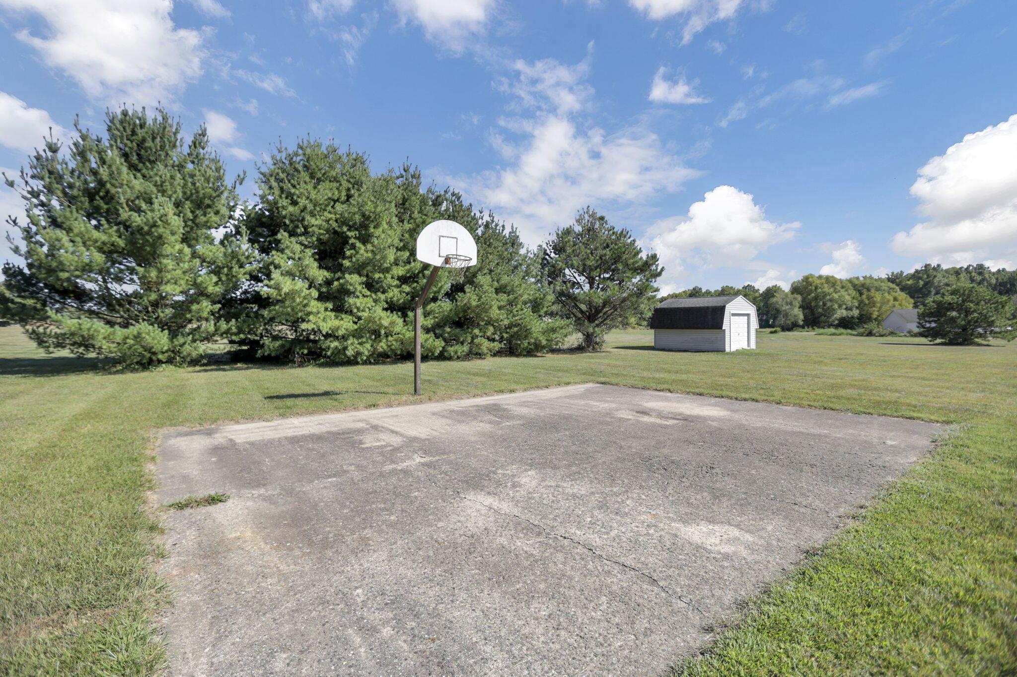 12610 Woodtown Road, Galena, Ohio image 47
